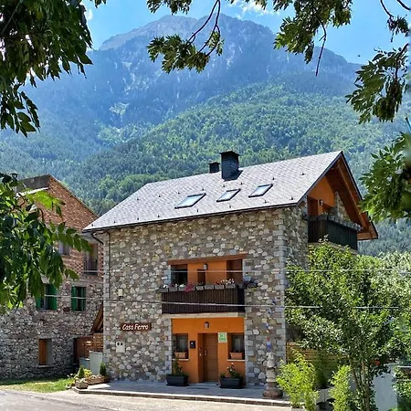 Casa Ferro